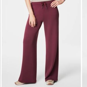 Spanx AirEssentials wide leg pant M Tall